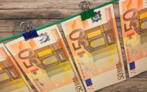 Come guadagnare un milione di euro? - Come diventare Ricco - Guadagnare, Risparmiare, Investire